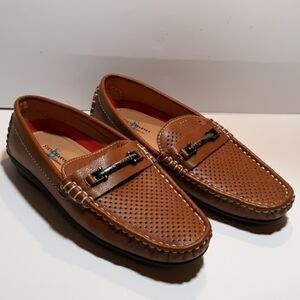 Steve Harvey Celebrity Edition sz 2 loafers